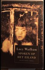 Spoeren op het eiland.  Lucy Waldham, Ophalen of Verzenden, Zo goed als nieuw, Nederland