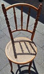 Antieke Thonet stoel, Ophalen
