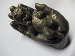 KINDJE in Hand Brons/Parastone 10x5 cm € 15  Lief, Ophalen of Verzenden, Nieuw, Kraamcadeau