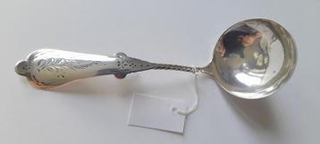 Zilveren roomschepje 1897 beschikbaar voor biedingen