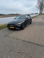 Mercedes-Benz C-Klasse C300 Plug-in Hybrid 313pk Pano, Auto's, Mercedes-Benz, Automaat, Achterwielaandrijving, 1800 kg, Zwart