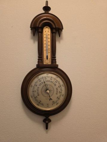 Antieke Barometer met Thermometer beschikbaar voor biedingen