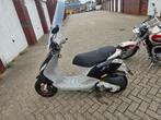 Piaggio zip 25 voor onderdelen  opknappen heel en blok goed, Ophalen, Overige merken