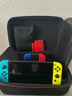 Nintendo Switch - Hoesje, Box, Controllers, Spelcomputers en Games, Games | Nintendo Switch, Ophalen, Gebruikt, Overige genres