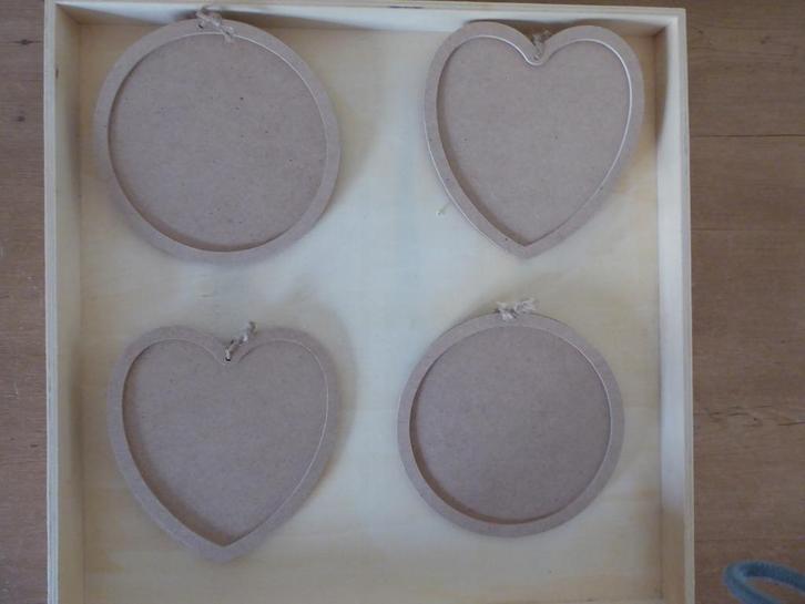 Houten lijsten, afmeting 14 x 14 cm, Hobby en Vrije tijd, Knutselen, Nieuw, Knutselwerk, Ophalen of Verzenden