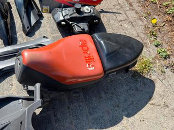 Zadel aprilia sr factory  beschikbaar voor biedingen