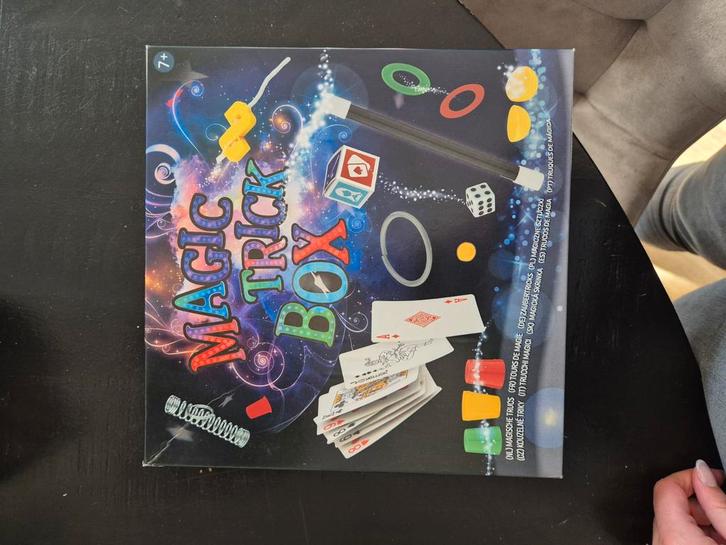 Nieuwe Magic Trick Box - Goocheldoos, Hobby en Vrije tijd, Feestartikelen, Nieuw, Fopartikel, Overige, Ophalen of Verzenden