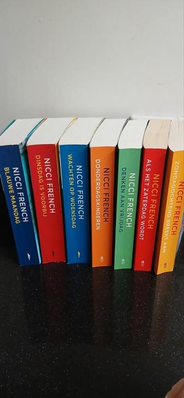 Nicci French 7 boeken Serie blauwe maandag etc. beschikbaar voor biedingen