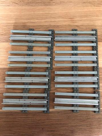 Lego 12v 12 volt rails + geleiders trein baan de jaren 80 beschikbaar voor biedingen