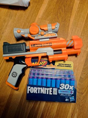 Nerf Zombie Strike Blaster + 30 Fortnite Darts beschikbaar voor biedingen