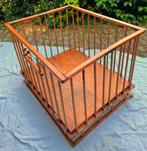 Retro vintage kinderbox van hout, geen verstelbare bodem, Kinderen en Baby's, Boxen, Ophalen of Verzenden, Gebruikt, Rechthoekig