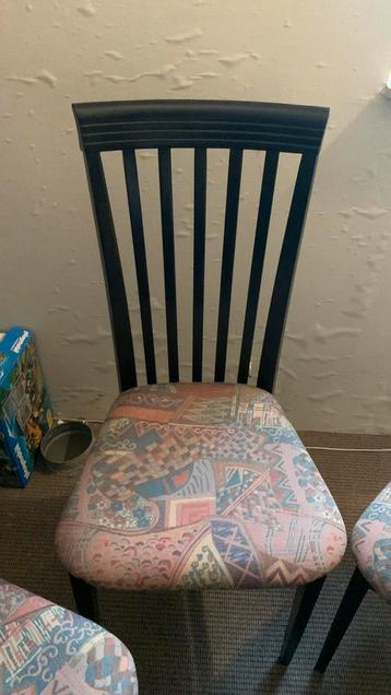 Set van 4 Zwarte Eetkamerstoelen beschikbaar voor biedingen