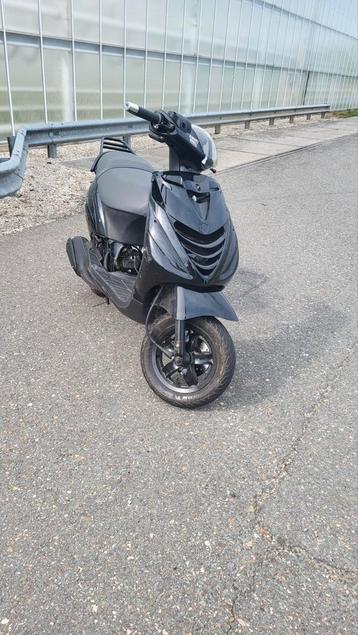 Zip 150cc stage 2 (brom) beschikbaar voor biedingen