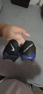 Maat 39  voetbalschoenen valt iets kleiner zo goed als nieuw, Sport en Fitness, Voetbal, Maat XS of kleiner, Ophalen, Zo goed als nieuw
