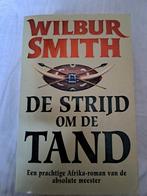 De Strijd om de Tand - Wilbur Smith, Ophalen of Verzenden, Gelezen, Wilbur Smith, Nederland