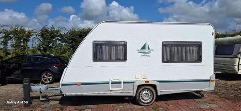 Te koop mooie Eifelland Holiday 395TM, Caravans en Kamperen, Caravans, Particulier, tot en met 4, 750 - 1000 kg, Treinzit, Eifelland