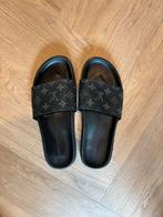 Louis vuitton slippers 43 ruilen gucci slippers, Kinderen en Baby's, Ophalen of Verzenden, Zo goed als nieuw