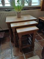 Te koop : set van 3 eikenhouten bijzettafels., Ophalen, Zo goed als nieuw, Rechthoekig, Minder dan 55 cm