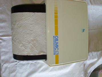 handdoekdispencer / automaat beschikbaar voor biedingen