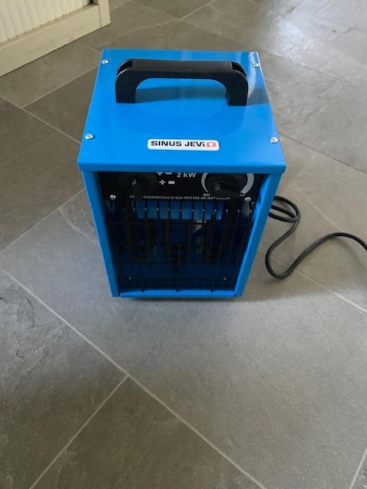 Mobiele elektrische straalkachel Sinus Jevi TX20, Doe-het-zelf en Verbouw, Verwarming en Radiatoren, Nieuw, Kachel, 800 watt of meer