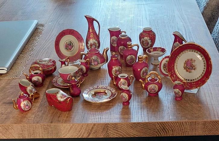 Antiek Porseleinen Servies Miniatuur van Limoges, Antiek en Kunst, Antiek | Servies compleet, Ophalen of Verzenden