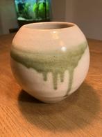 Antieke Mobach Vaas Wit Groen Gesigneerd, Antiek en Kunst, Ophalen of Verzenden