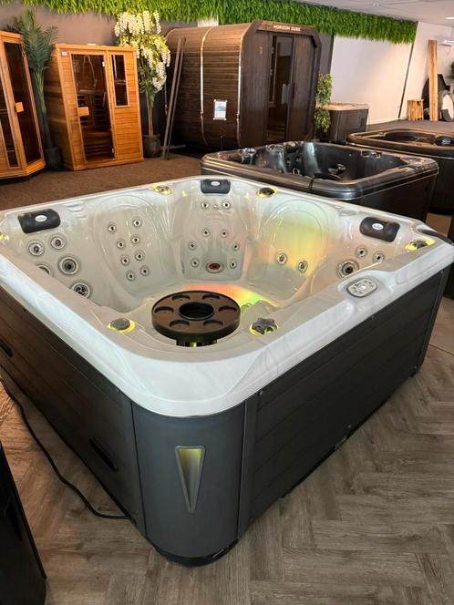 Jacuzzi passion balboa spa Delight, Tuin en Terras, Bubbelbaden en Hottubs, Nieuw, Pomp, Ophalen