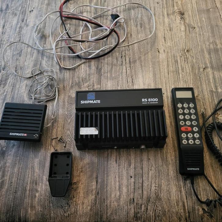 Shipmate RS8100 Marifoon, Watersport en Boten, Navigatiemiddelen en Scheepselektronica, Communicatie, Ophalen of Verzenden