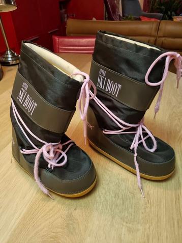 Northbrook show boot. After ski boot. beschikbaar voor biedingen
