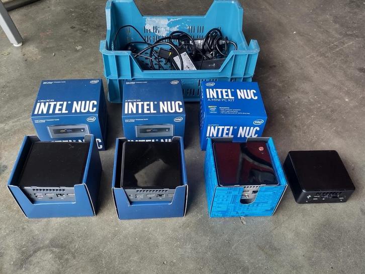 intel nuc 4 verschillende modellen 1 koop bieden va 150 euro, Computers en Software, Barebones, Gebruikt, Ophalen of Verzenden