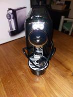 Koffie cup machine nespresso, Koffiepads en cups, Overige modellen, Ophalen of Verzenden, Zo goed als nieuw