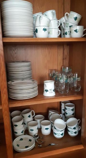 Groen boerenbont aquarelle royal boch servies  beschikbaar voor biedingen