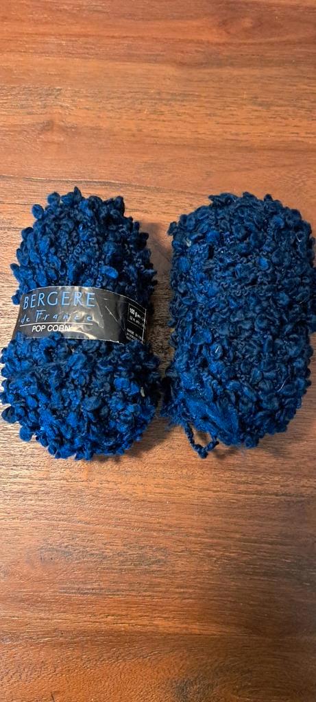 Bergère de France Pop Corn - 2 bollen blauwe wol, Hobby en Vrije tijd, Breien en Haken, Nieuw, Breien of Haken, Wol of Garen, Ophalen of Verzenden