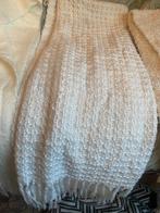 Nette 2 wolwitte grote plaids, Huis en Inrichting, Woonaccessoires | Plaids en Woondekens, Ophalen of Verzenden, Zo goed als nieuw