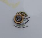 Royal Albert DOGWOOD Provincial Flowers 1975 Serveer, Nieuw, Ophalen of Verzenden, Bord(en), Wedgwood