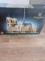21061 notre dame, Ophalen of Verzenden, Zo goed als nieuw