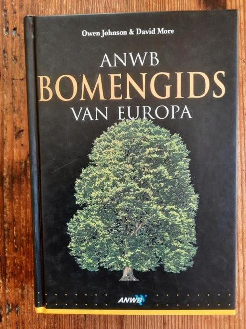 ANWB Bomengids van Europa . Owen Johnson & David More, Boeken, Natuur, Zo goed als nieuw, Vogels, Ophalen of Verzenden