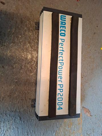 24V naar 220V Omvormer - Waeco PerfectPower PP2004 beschikbaar voor biedingen