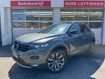 Volkswagen T-ROC 1.5TSI 150PK Sport DSG Virtual Cockpit Came beschikbaar voor biedingen