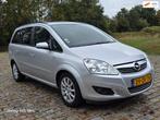 Opel Zafira 2.2 Temptation 7 personen 1e eigenaar dealer org, Voorwielaandrijving, Gebruikt, 4 cilinders, 150 pk