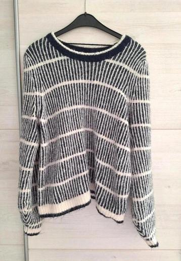 Vero Moda trui XL blauw/wit – zachte warme pasvorm beschikbaar voor biedingen