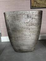Grote bloempotten, Ophalen, Steen, Binnen, Zo goed als nieuw