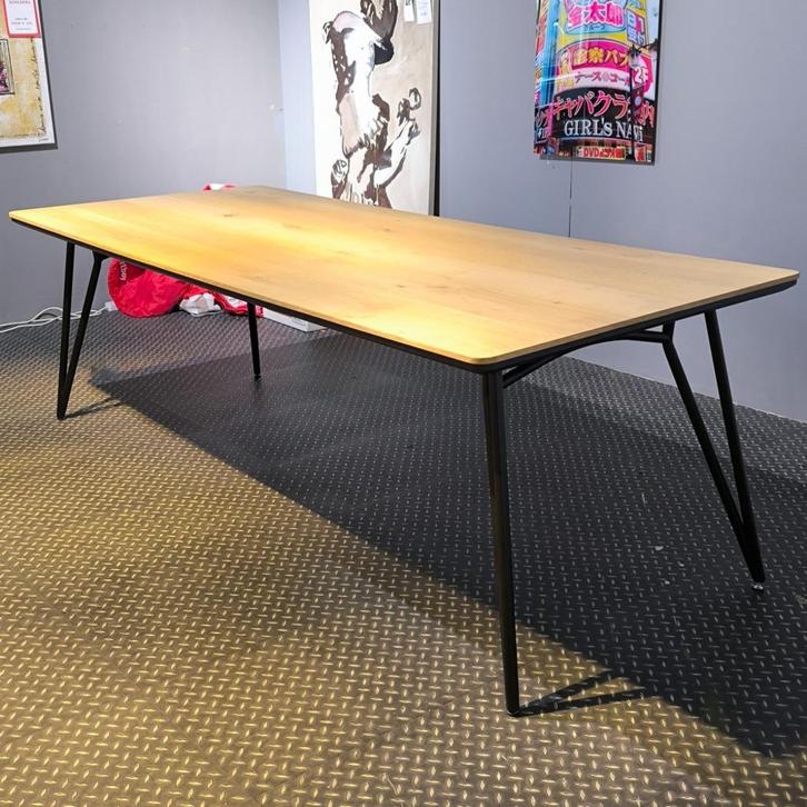NIEUW: Xooon Eettafel Vik, Huis en Inrichting, Tafels | Eettafels, Nieuw, 200 cm of meer, 100 tot 150 cm, Vijf personen of meer