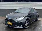 Toyota Yaris 1.5 Hybrid Dynamic Trekhaak, LED, Smart Key, Li, Gebruikt, Euro 6, Zwart, Bedrijf