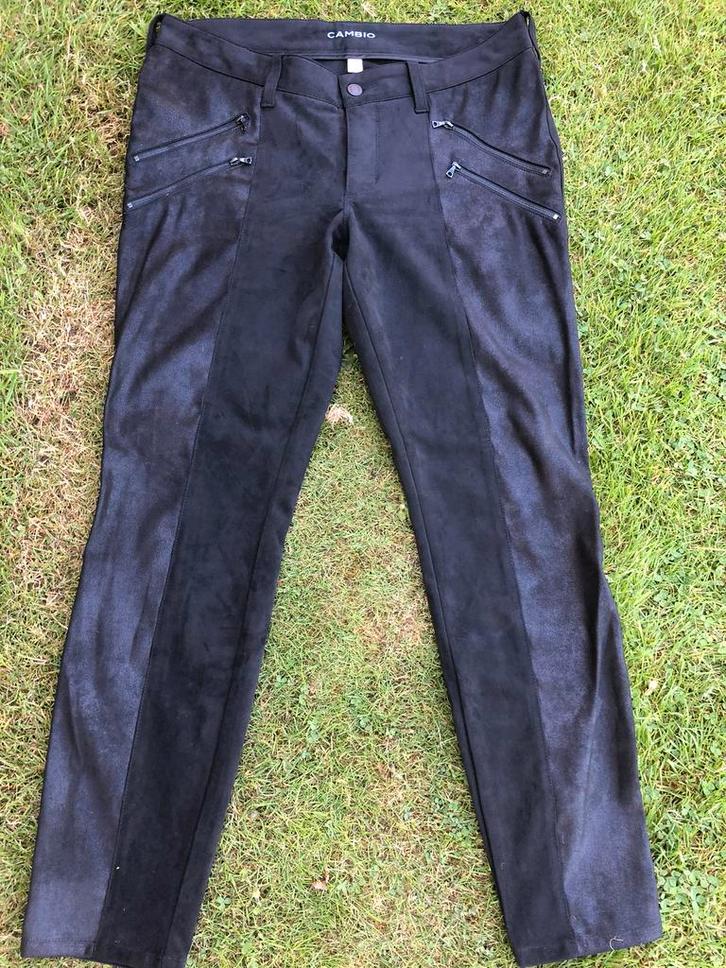 Cambio zip broek mt 40, Kleding | Dames, Broeken en Pantalons, Zo goed als nieuw, Maat 38/40 (M), Zwart, Lang, Verzenden