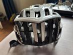 Fietshelm, Sport en Fitness, Wielrennen, Ophalen of Verzenden, Schoenen