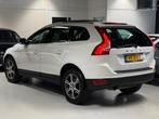 Volvo XC60 2.0T 203PK Summum Automaat|Pano|Camera!, Euro 5, Zwart, 4 cilinders, Wit