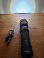 Nieuw, Oplaadbare krachtige LED-zaklamp met 3 standen, Ophalen of Verzenden, Nieuw, Accu