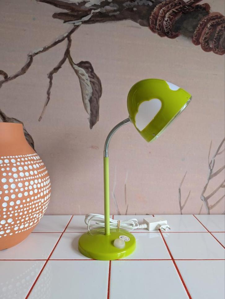 Bureaulamp Skojig van Ikea in groen, Huis en Inrichting, Lampen | Tafellampen, Ophalen of Verzenden