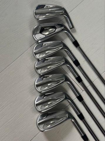 Titleist AP2 718 ijzers + 3x Vokey wedges beschikbaar voor biedingen